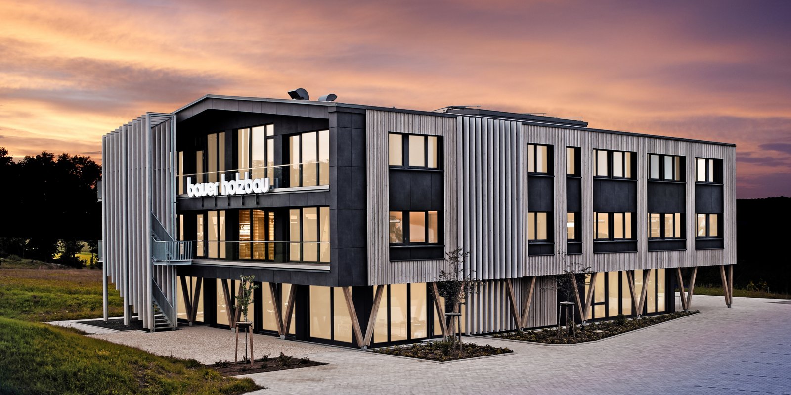 Bürogebäude Holzbau KFW40 QNG in Satteldorf Gröningen 
